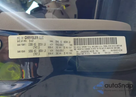 2008 Jeep Commander Overland z USA, uszkodzony, nr VIN 1J8HG68298C146195